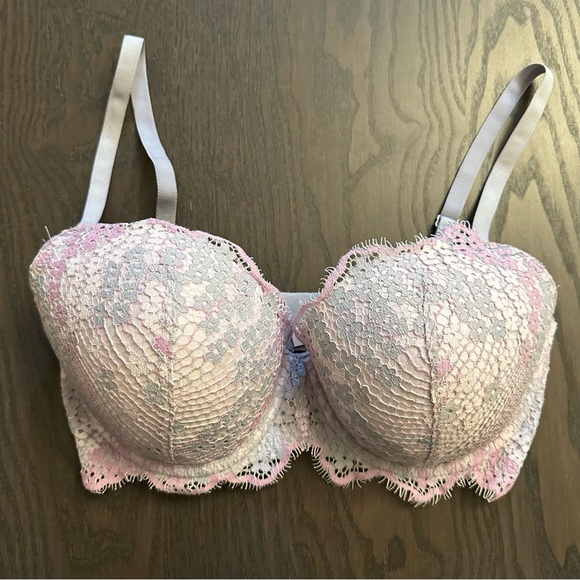 Victoria's Secret Other - Victoria’s Secret Dream Angels Bra Lacey Lined Demi 32DDD